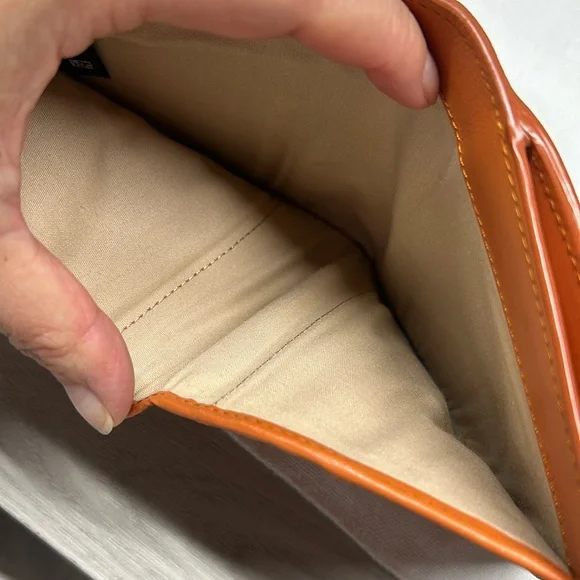 ❤️❤️STUNNING CHLOE WALLET ❤️❤️ - Picture 7 of 10